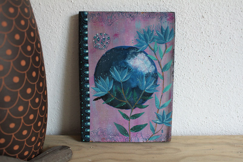 Fleurs bleues, peinture plante nocturne fantastique